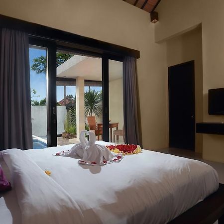 Palm Leaf Villa Ungasan Zimmer foto